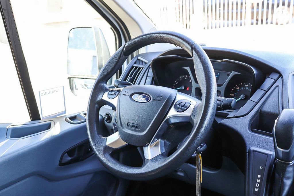 Used 2019 Ford Transit 250 130 Low Roof RWD image 19