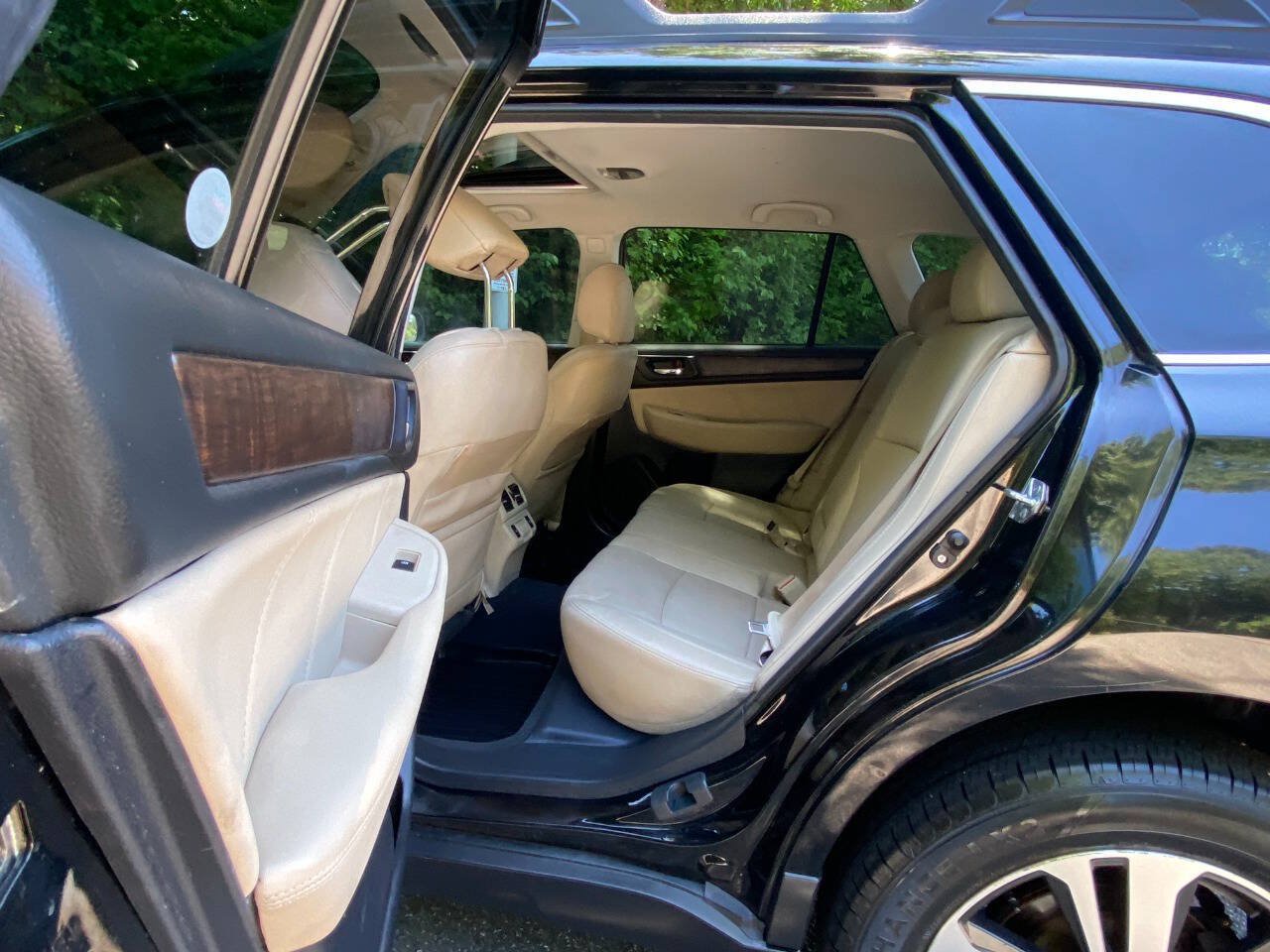 Used 2019 Subaru Outback 2.5i Limited AWD/4WD image 44