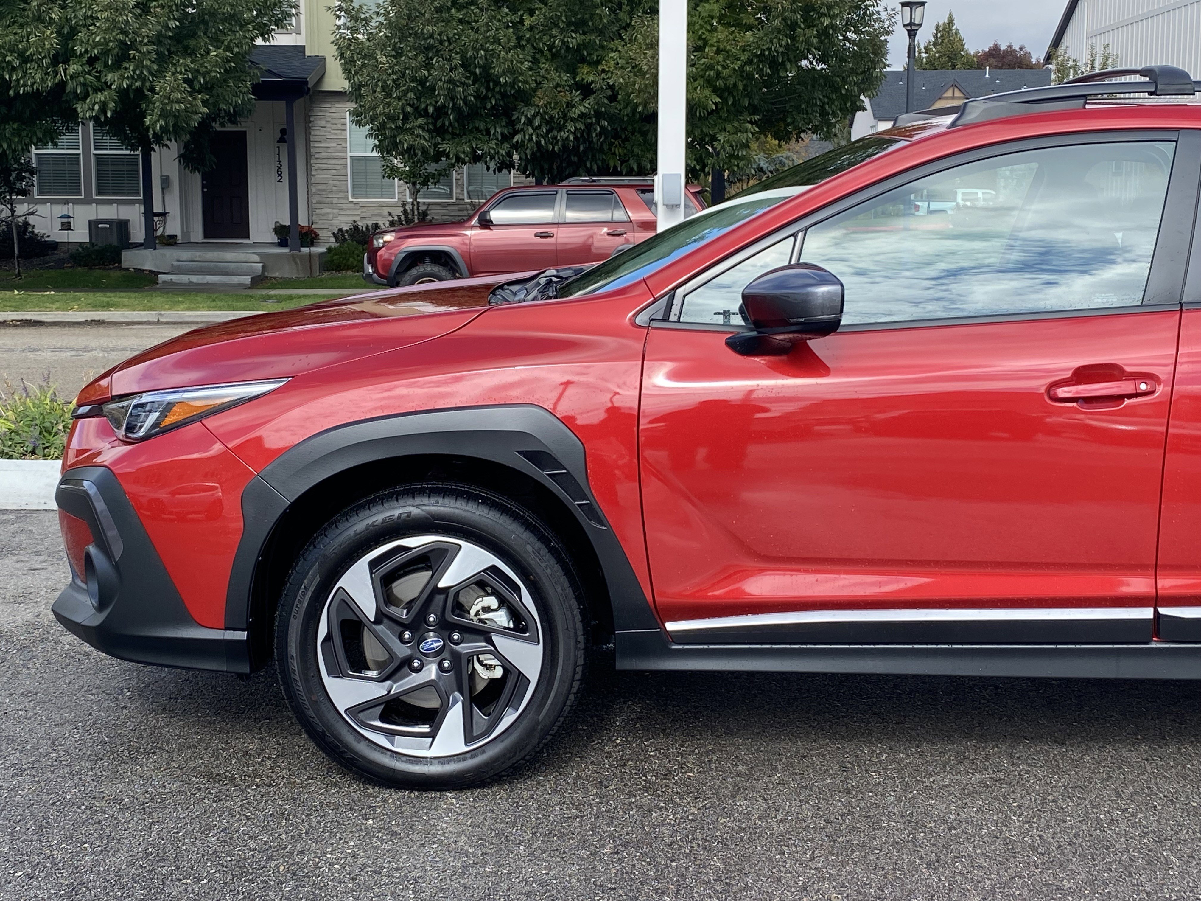 Used 2025 Subaru Crosstrek 2.5i Limited w/ Crosstrek Mirror Package image 2