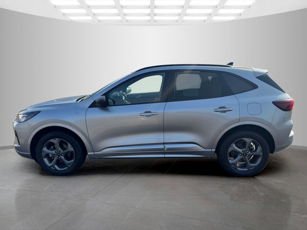 Used 2024 Ford Escape ST-Line image 6