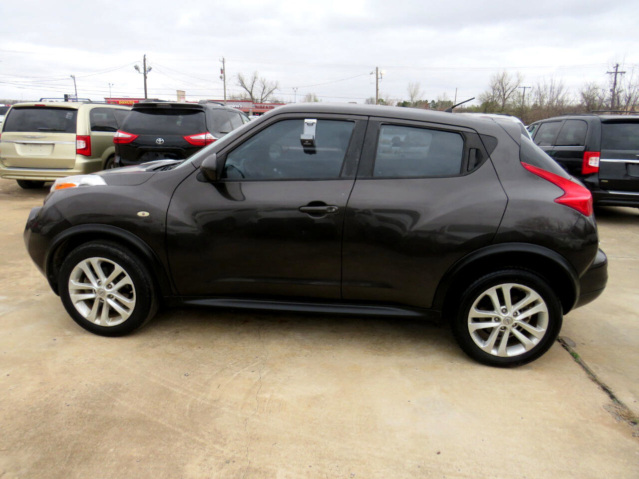 Used 2012 Nissan Juke S image 9