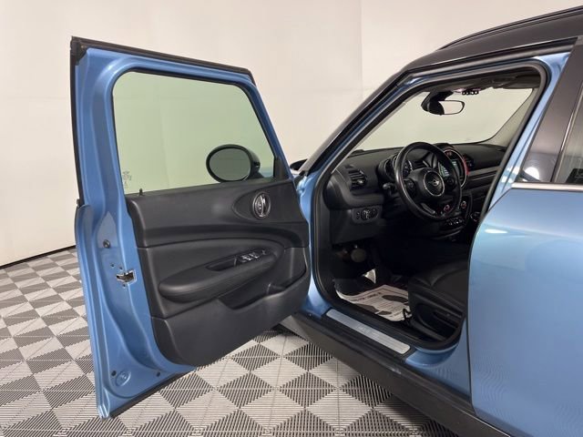 Used 2019 MINI Cooper Clubman FWD image 17