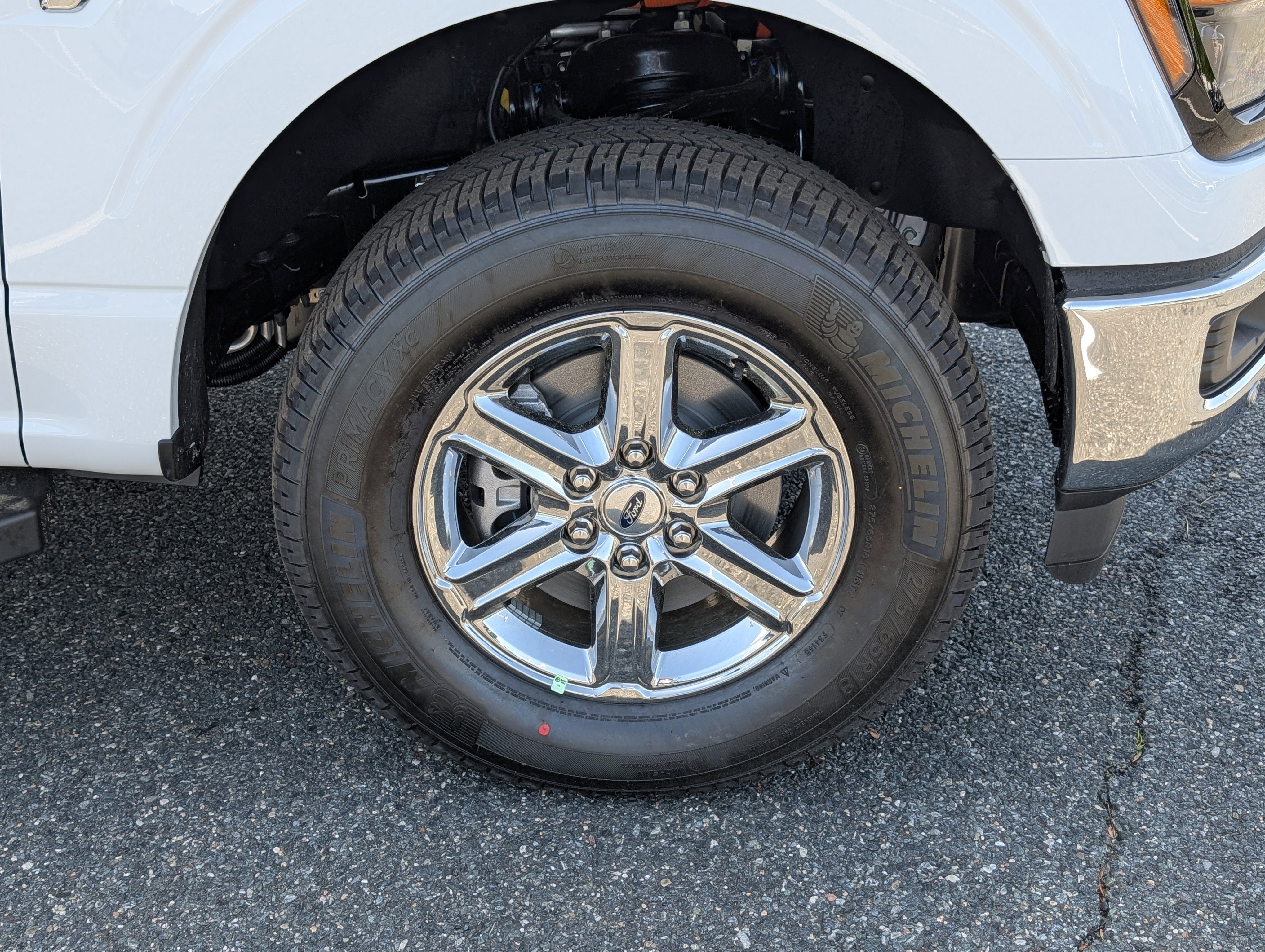 New 2025 Ford F150 XLT w/ Equipment Group 302A MID image 7