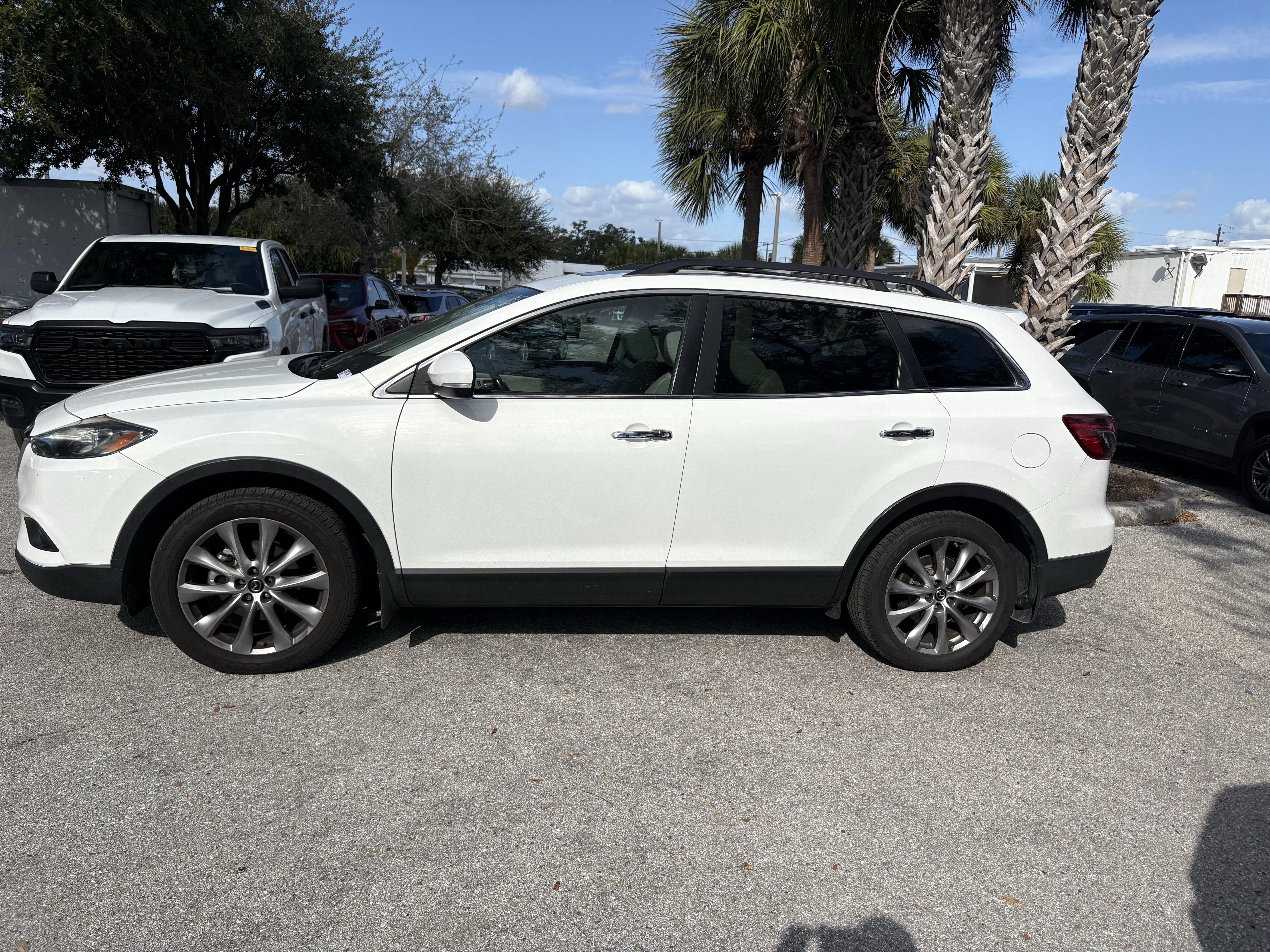 Used 2014 MAZDA CX-9 Grand Touring w/ GT Technology Package image 4