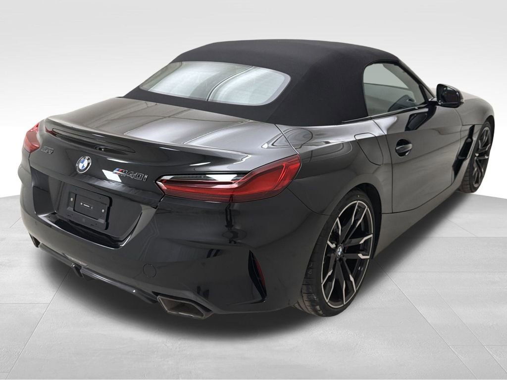 New 2026 BMW Z4 M40i w/ Premium Package image 9