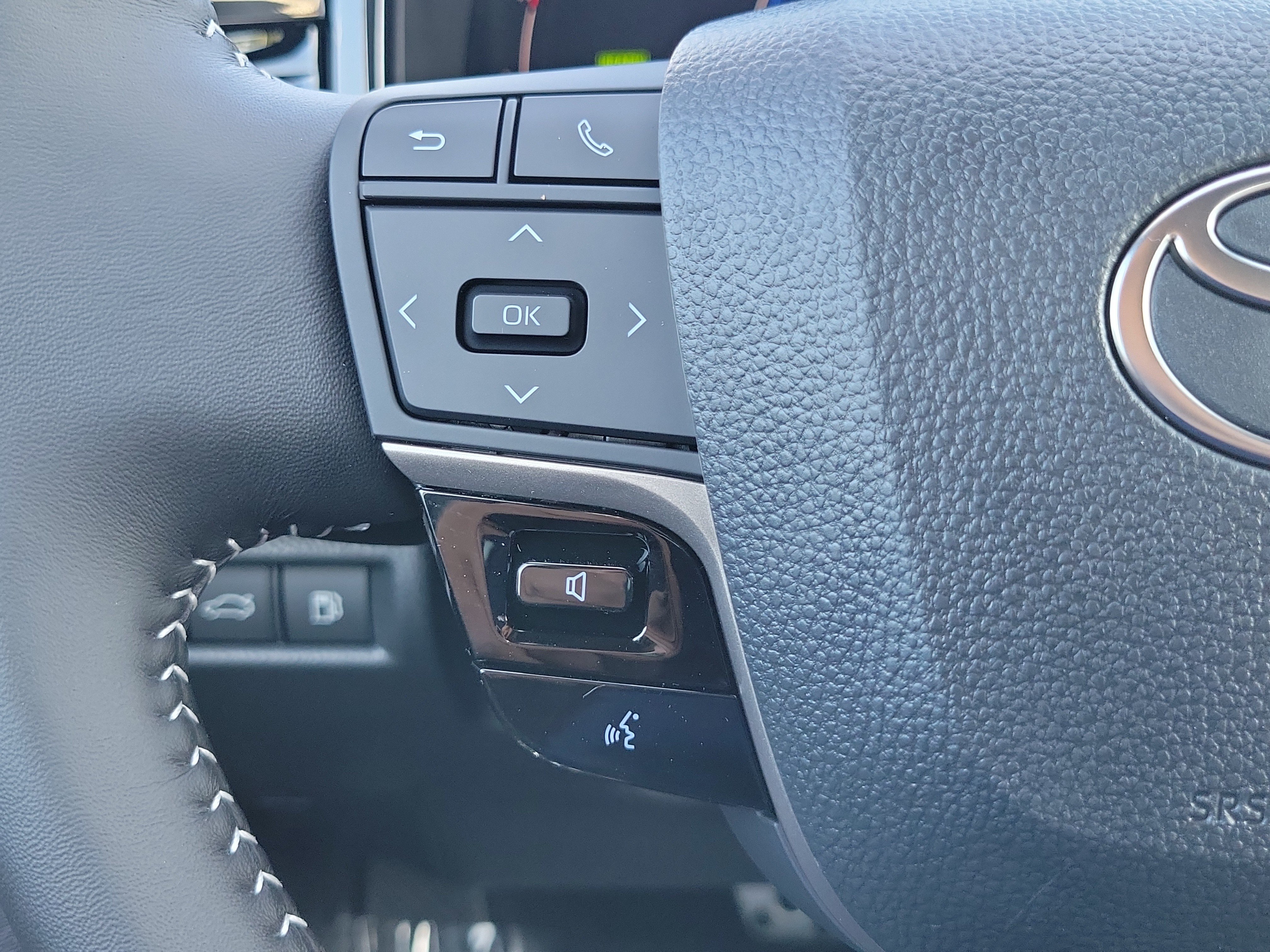 New 2026 Toyota Camry SE AWD/4WD image 24