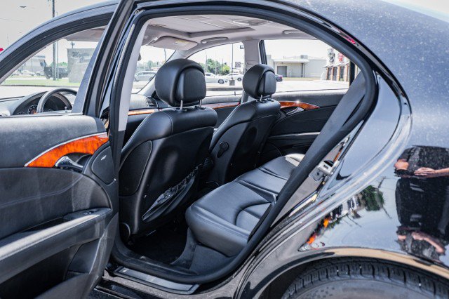 Used 2007 Mercedes-Benz E 350 Sedan image 35