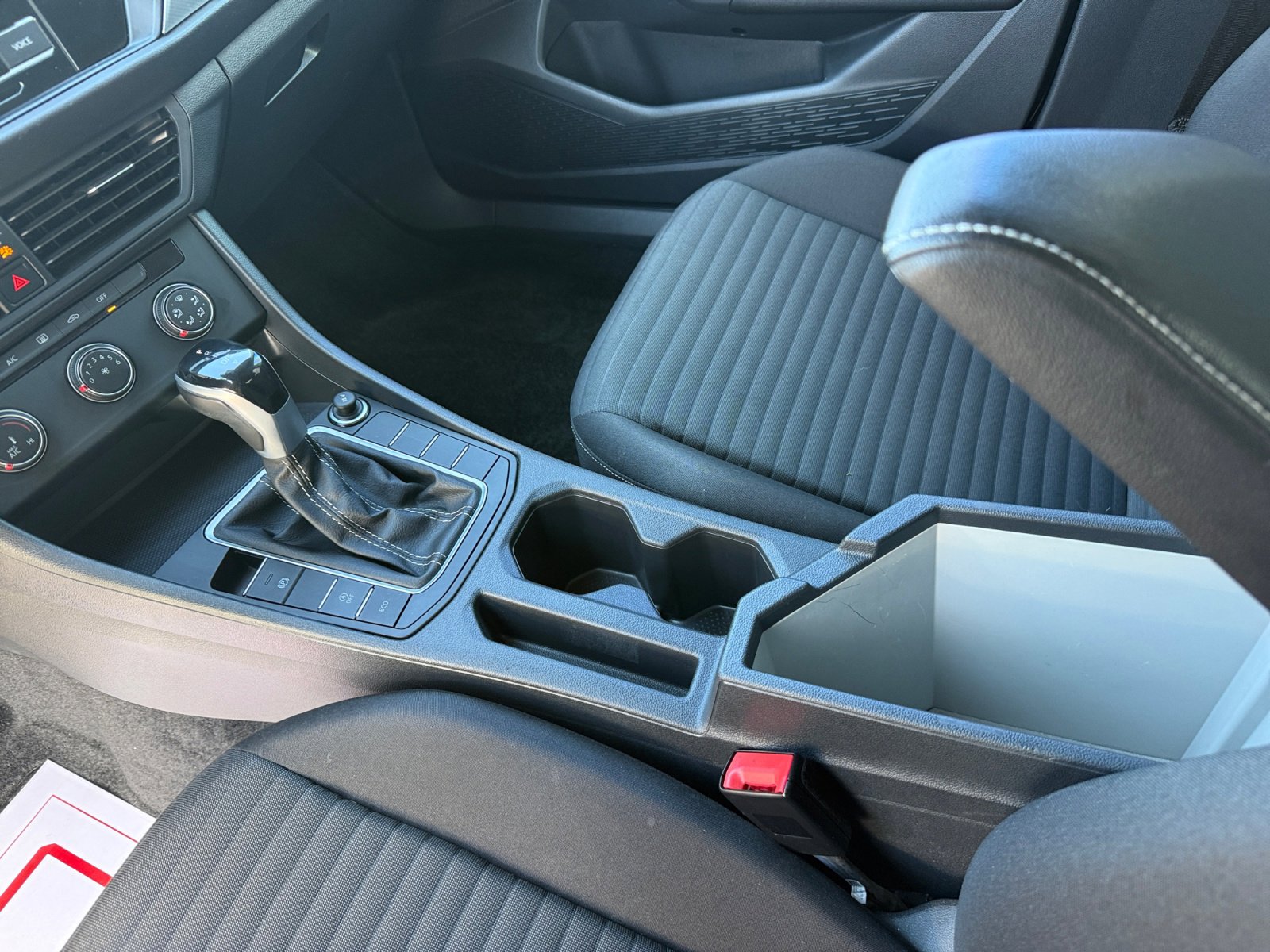 Used 2024 Volkswagen Jetta S image 15