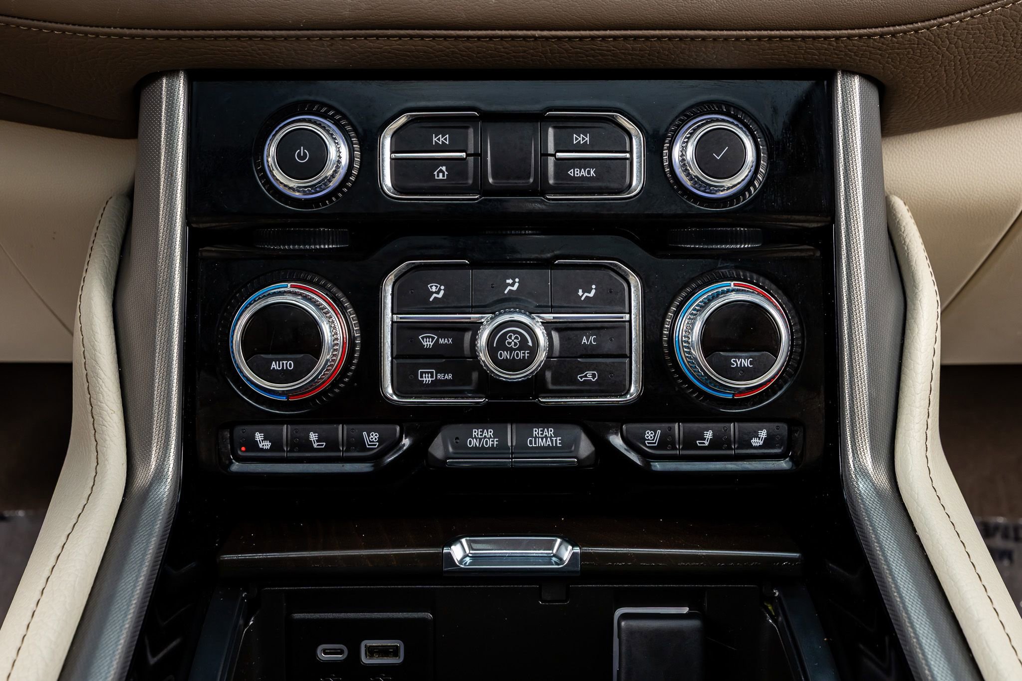 Used 2022 GMC Yukon XL Denali w/ Max Trailering Package image 27