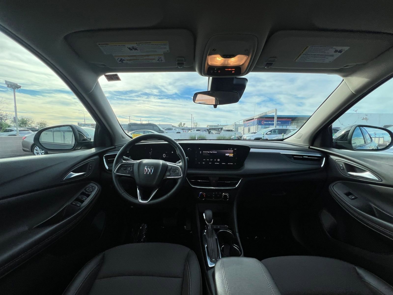 Used 2025 Buick Encore GX Preferred image 33