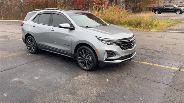 Certified 2024 Chevrolet Equinox RS w/ LPO, Floor Liner Package image 2