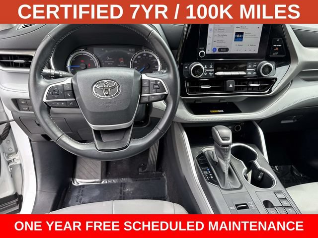 Used 2023 Toyota Highlander XLE FWD image 18