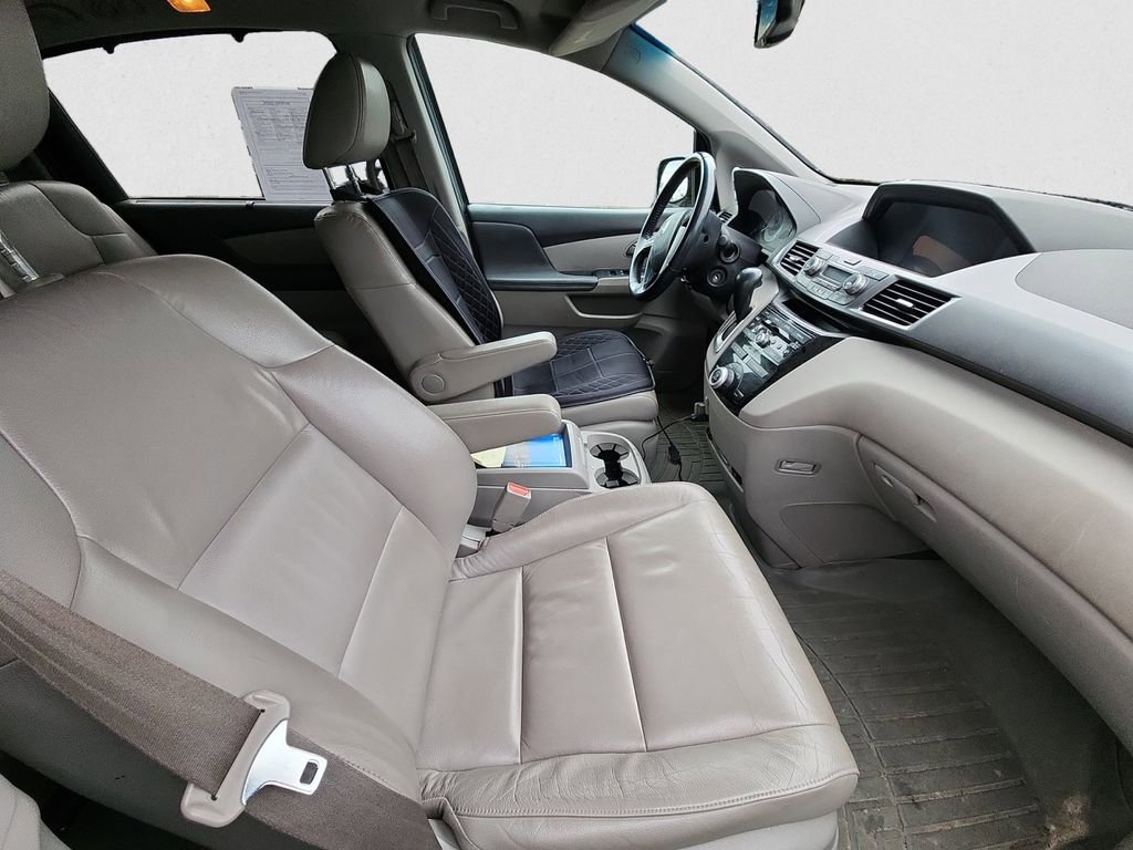 Used 2011 Honda Odyssey EX-L image 11