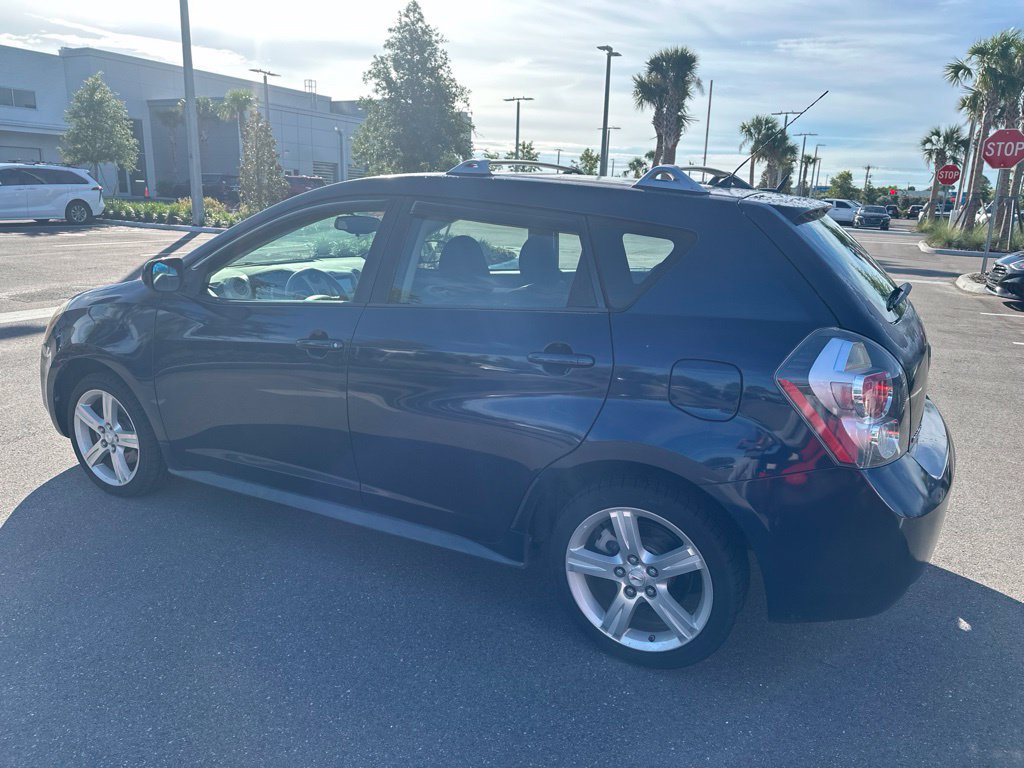 Used 2010 Pontiac Vibe AWD w/ Preferred Package image 4