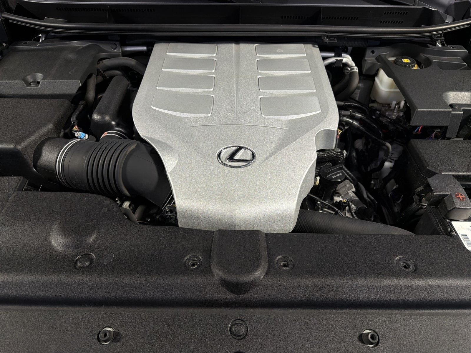 Used 2019 Lexus GX 460 Premium w/ Premium Package AWD/4WD image 28