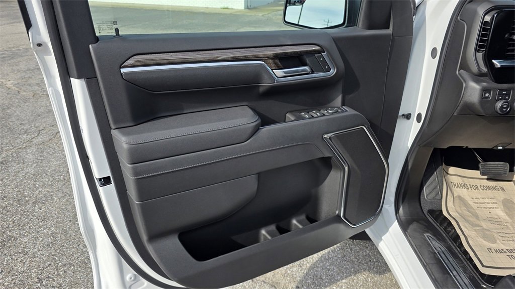 New 2026 Chevrolet Silverado 1500 LT image 14