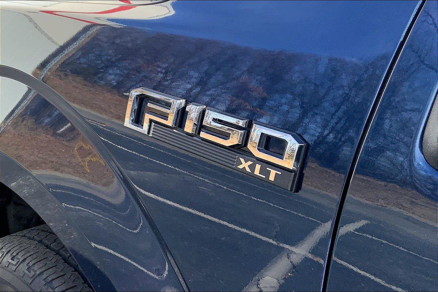 Used 2019 Ford F150 XLT w/ Equipment Group 302A Luxury image 8