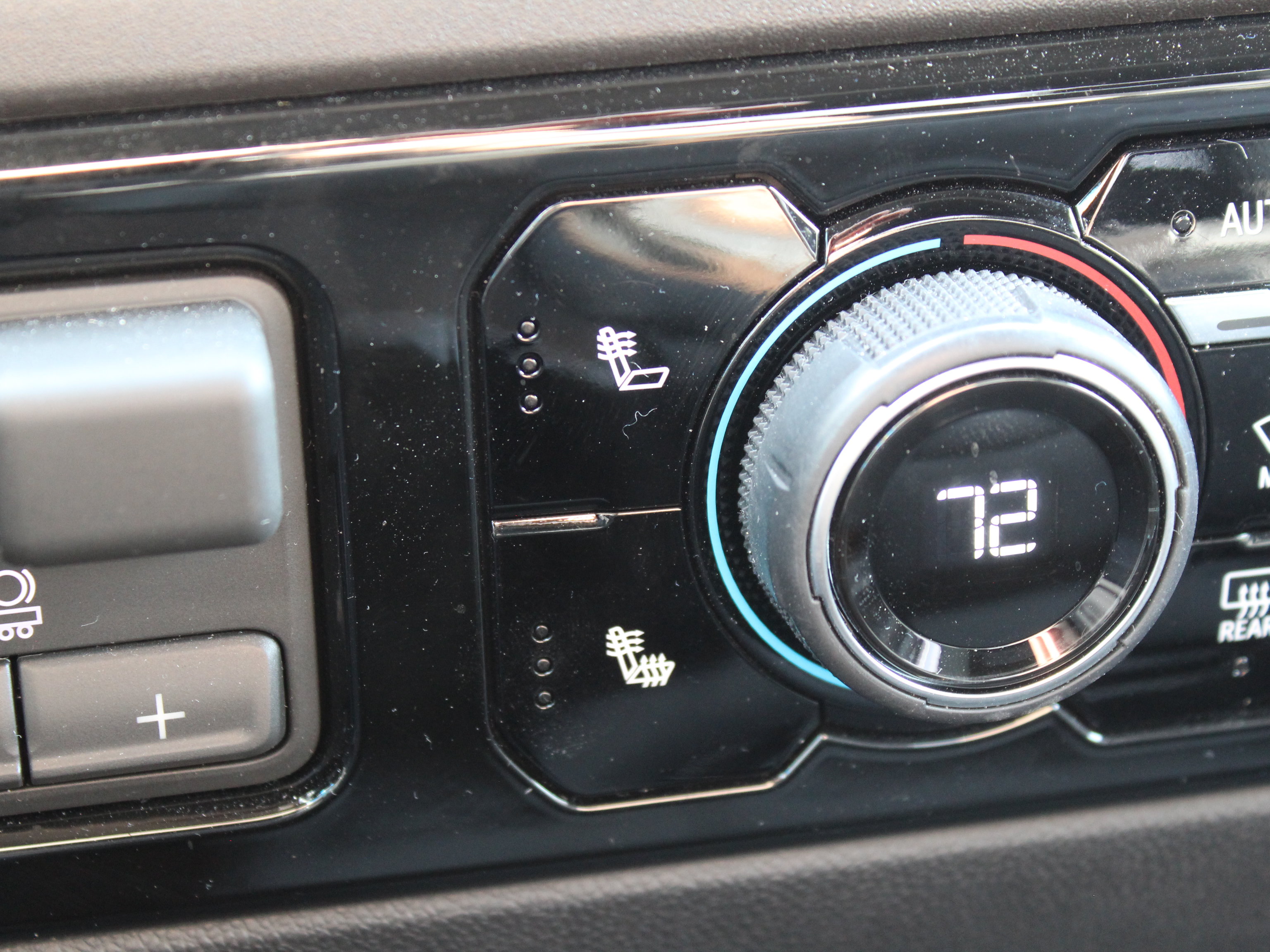 Certified 2026 Chevrolet Silverado 1500 LT AWD/4WD image 19