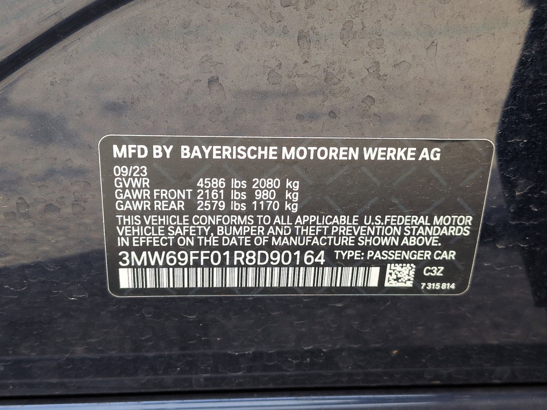 Certified 2024 BMW 330i Sedan w/ M Sport Package image 32