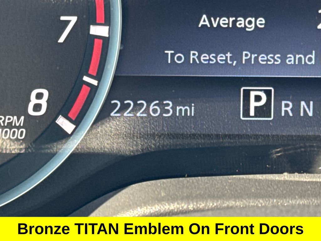 Used 2024 Nissan Titan SV w/ SV Bronze Edition Package image 17