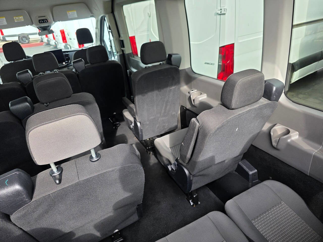 Used 2024 Ford Transit 350 XLT RWD image 22
