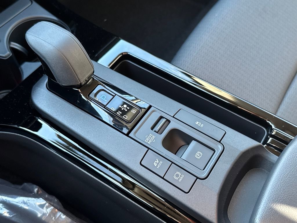 New 2026 Toyota Prius LE image 23