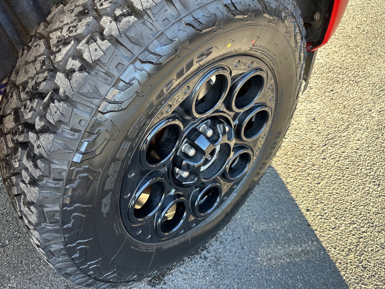 Used 2024 Ford F250 Lariat w/ Lariat Ultimate Package image 9