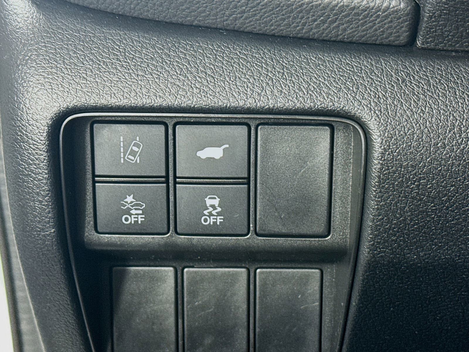 Used 2020 Honda CR-V EX-L image 11