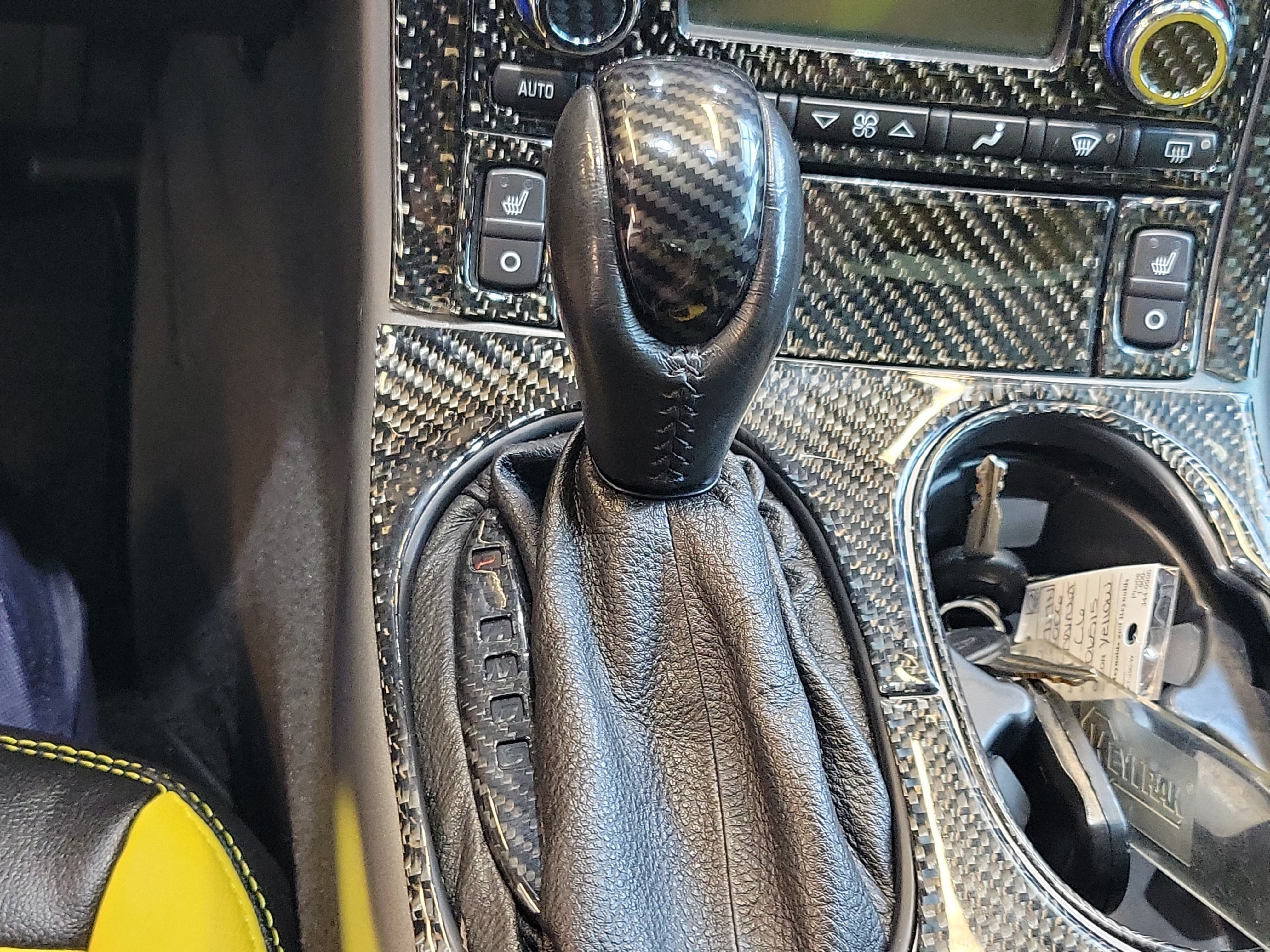 Used 2006 Chevrolet Corvette Convertible w/ Preferred Equipment Group RWD image 18