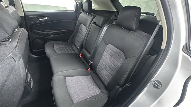 Used 2024 Ford Edge SE image 12