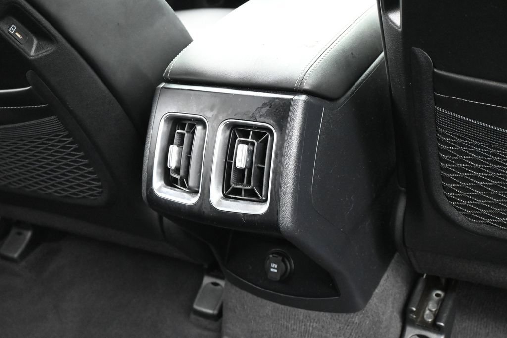Used 2024 Kia Sorento S FWD image 42