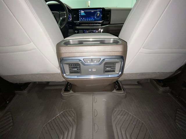 Used 2026 Chevrolet Silverado 1500 LTZ w/ LTZ Premium Package image 30