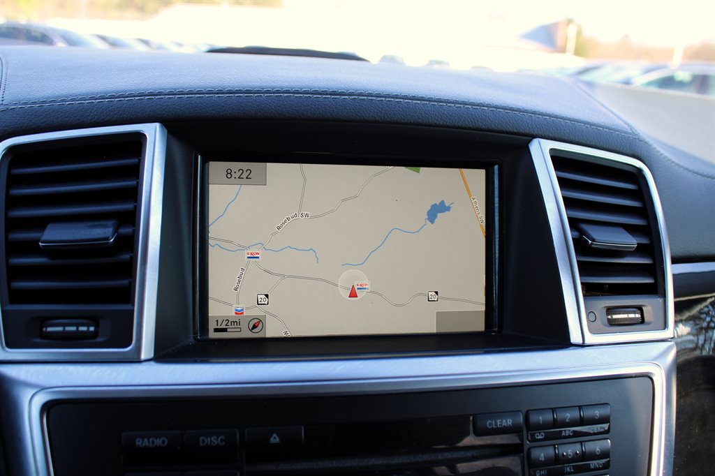 Used 2015 Mercedes-Benz GL 320 BlueTEC 4MATIC image 28