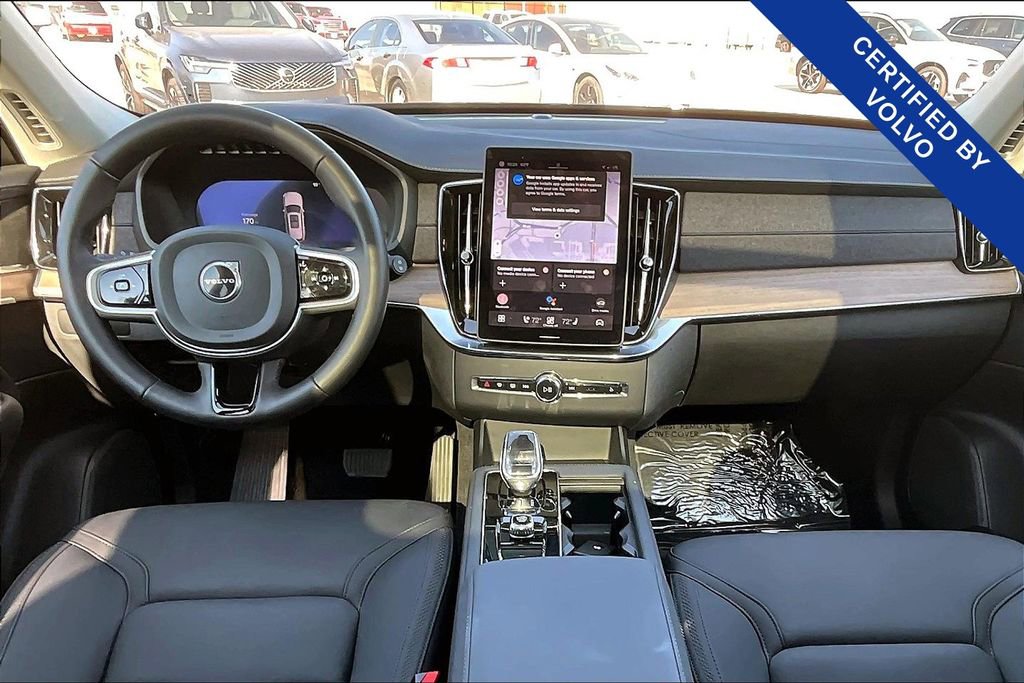 Certified 2025 Volvo XC90 B6 Plus image 20