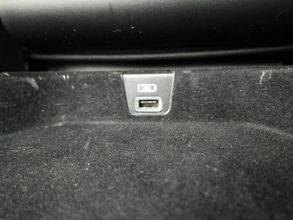 Used 2021 RAM 1500 Laramie RWD image 16