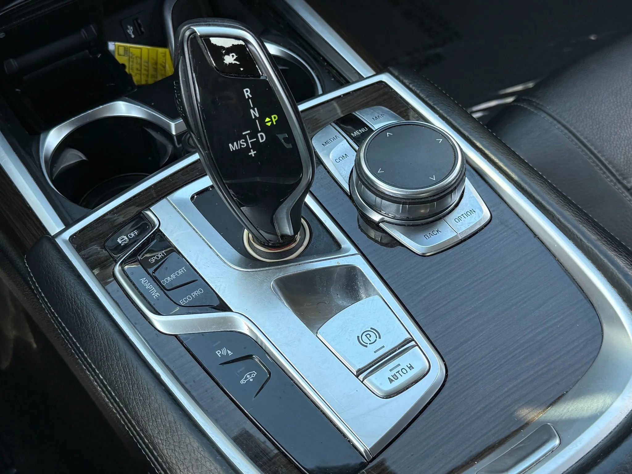 Used 2018 BMW 740i RWD image 28