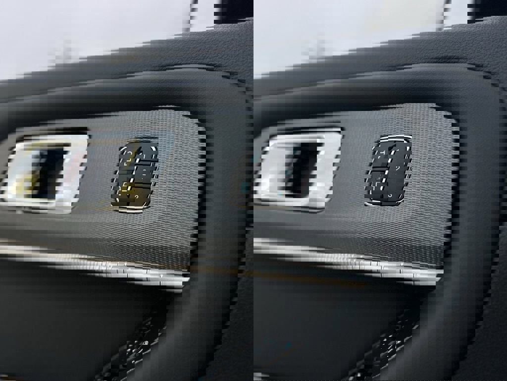 New 2026 Ford Explorer ST image 59