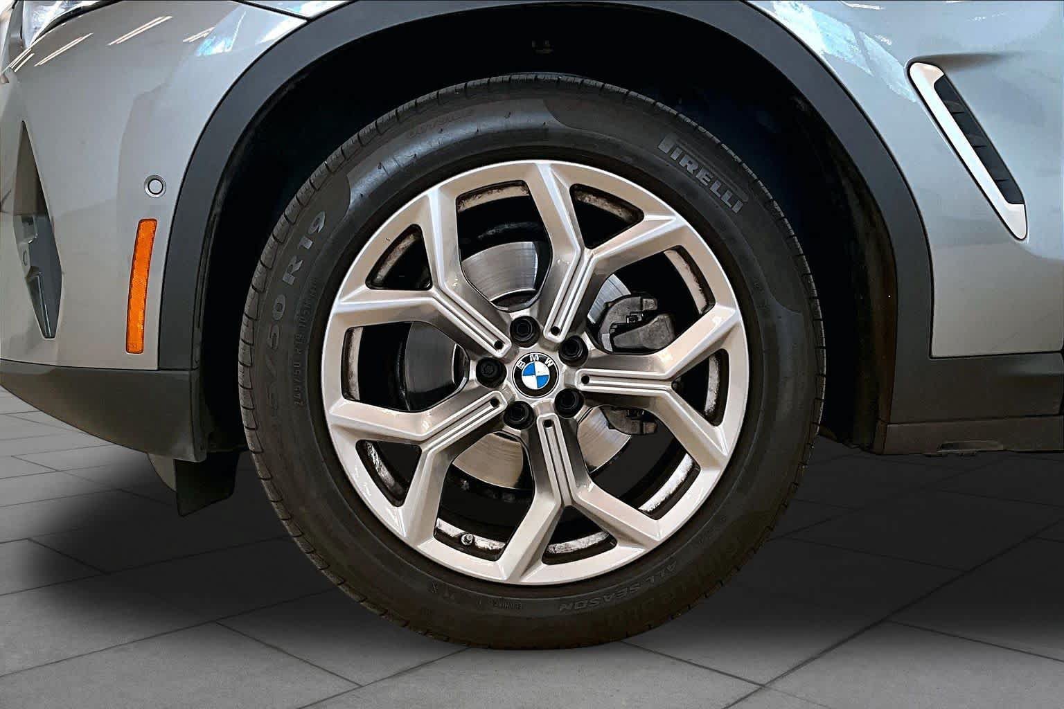 Used 2023 BMW X3 sDrive30i w/ Premium Package w/ZPA RWD image 10