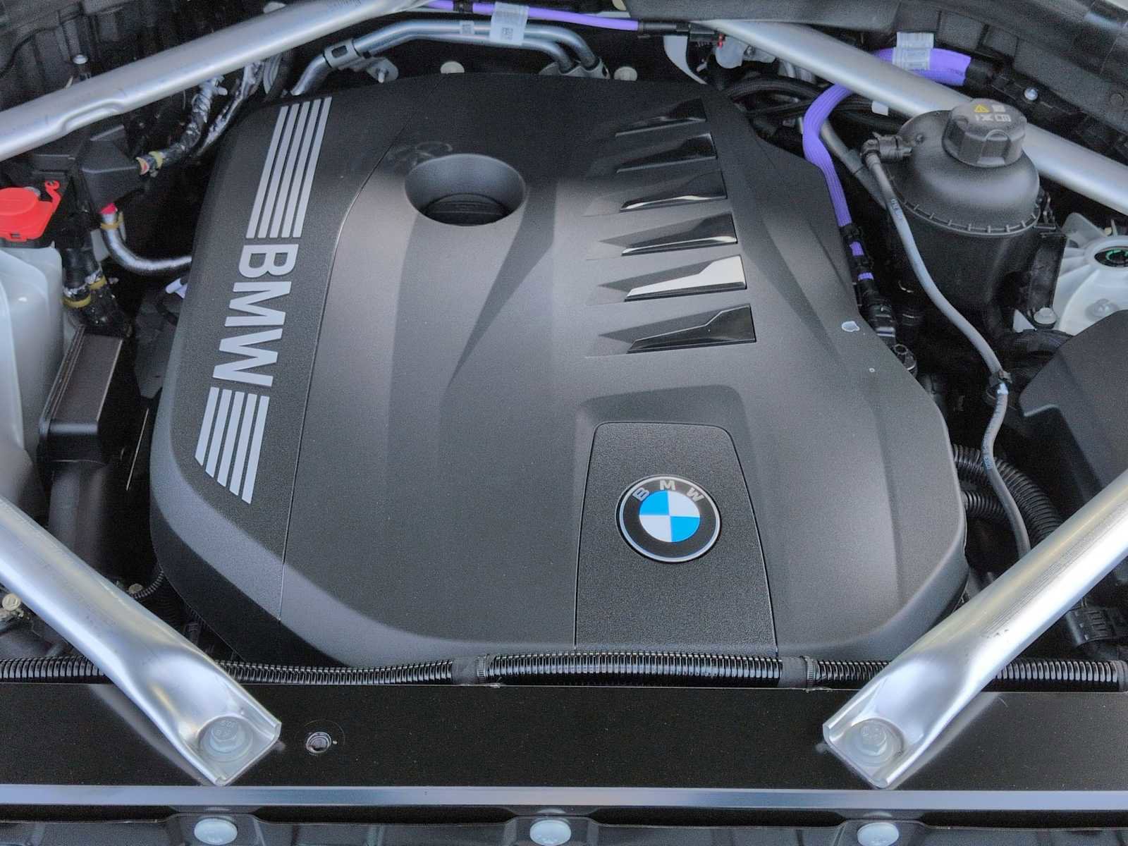 New 2026 BMW X5 xDrive40i w/ Off-Road Package image 15