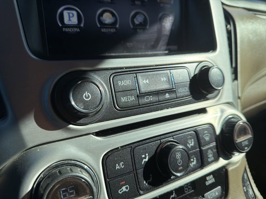 Used 2015 GMC Yukon SLT image 33