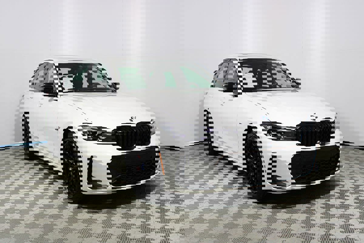 Used 2023 BMW 330e w/ M Sport Package image 33