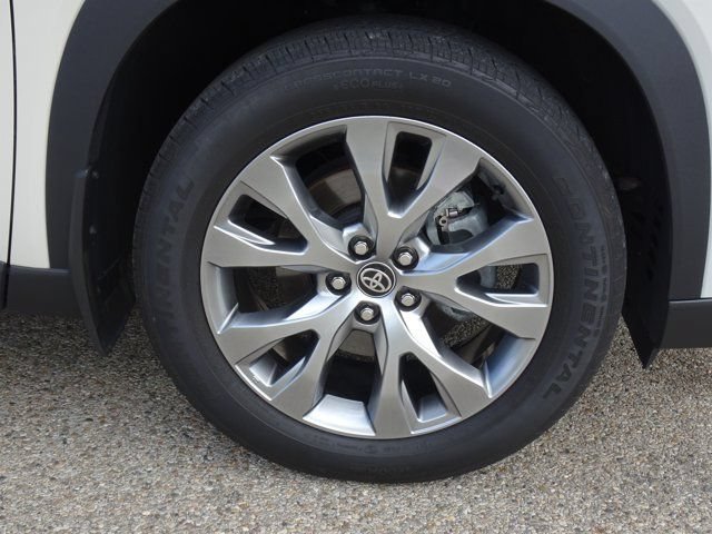 Used 2024 Toyota Grand Highlander AWD image 30