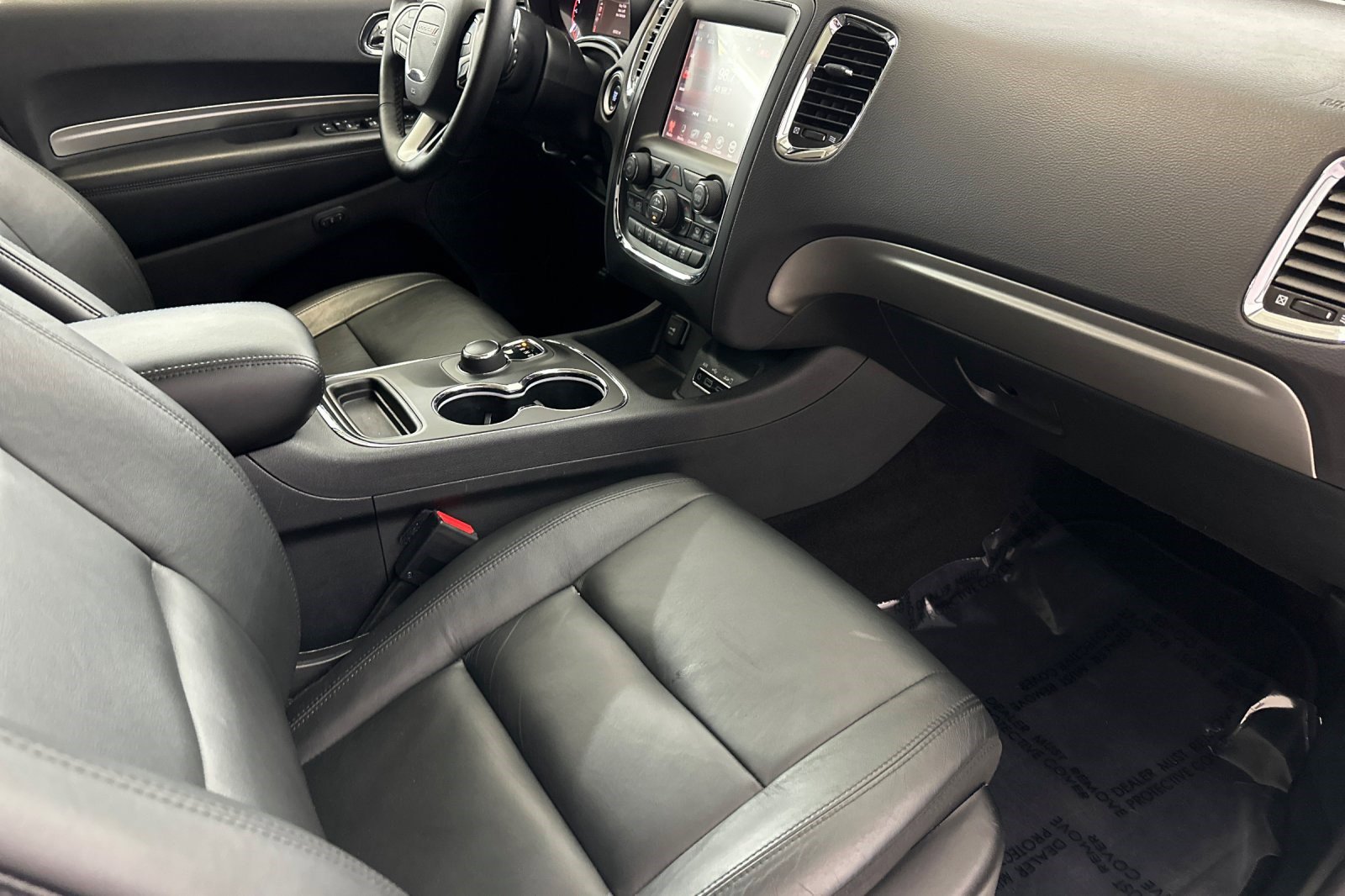Used 2017 Dodge Durango GT image 31
