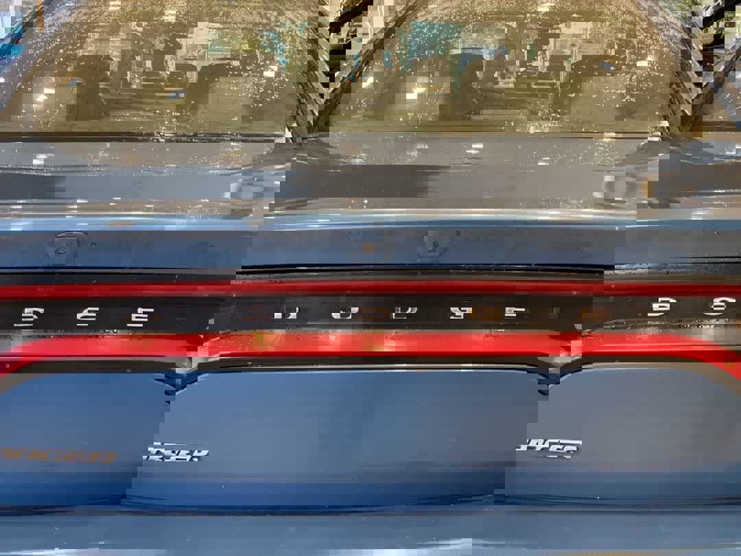 Used 2022 Dodge Charger SXT w/ Leather Interior Group image 10