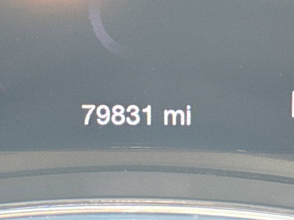 Used 2018 Jeep Grand Cherokee Altitude image 20