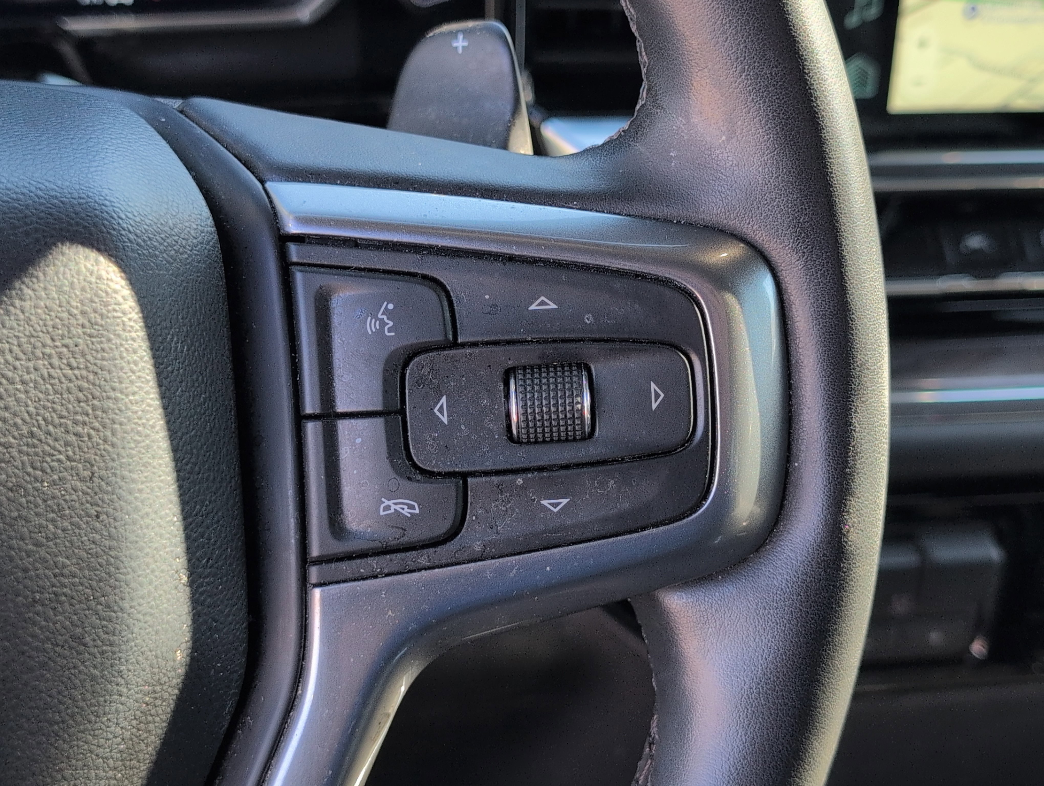 Used 2024 Chevrolet Silverado 1500 LTZ w/ LTZ Convenience Package II image 26