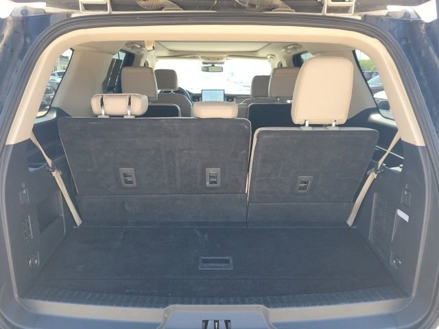 Used 2024 Ford Expedition Limited image 27
