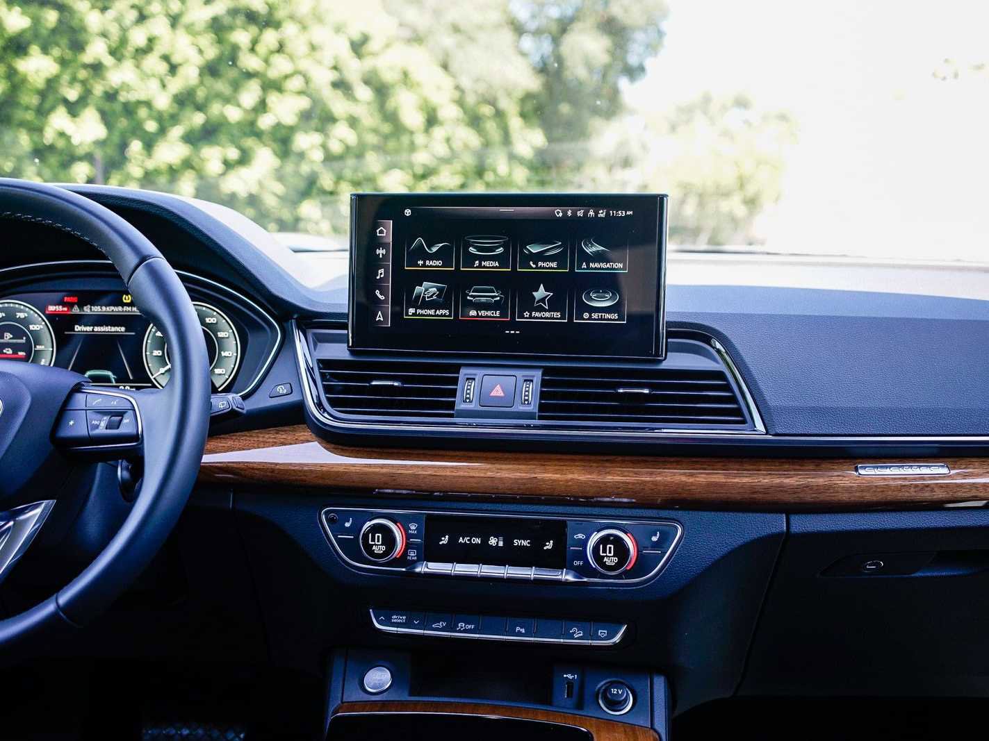 Used 2023 Audi Q5 e Premium image 12