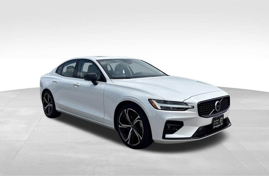 Certified 2024 Volvo S60 B5 Plus w/ Climate Package AWD/4WD image 36