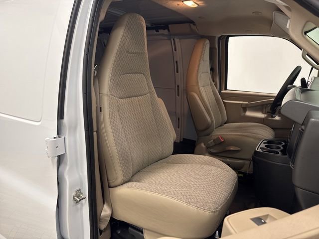 New 2026 Chevrolet Express 3500 Extended w/ Driver Convenience Package RWD image 23